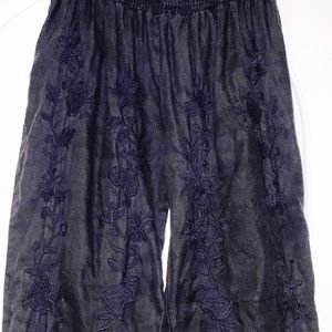 Johnny Was black side split cotton pants in medium